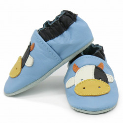 Chaussons cuir bébé Carozoo vache fond bleu clair