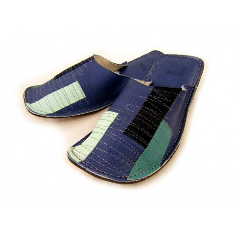 Chaussons cuir adulte rectangle patchwork fond bleu Chaussons cuir adulte rectangle patchwork fond bleu