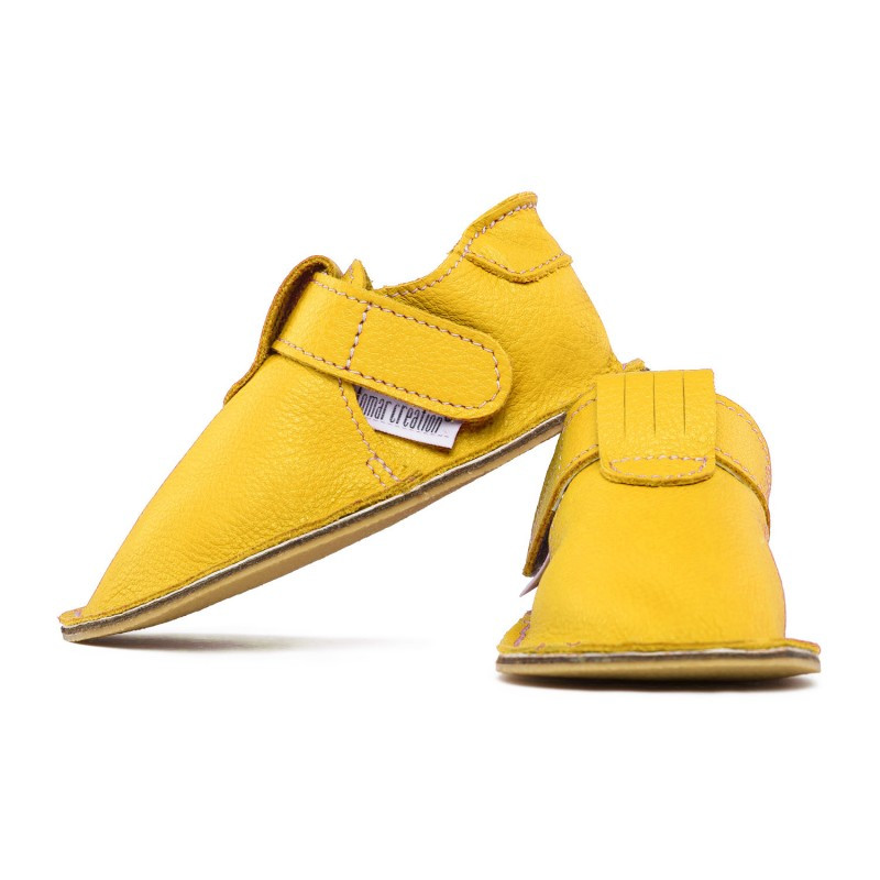 chaussures cuir jaune soleil souples \\"P'tit scratch\\" Uni Barefoot bebe enfant