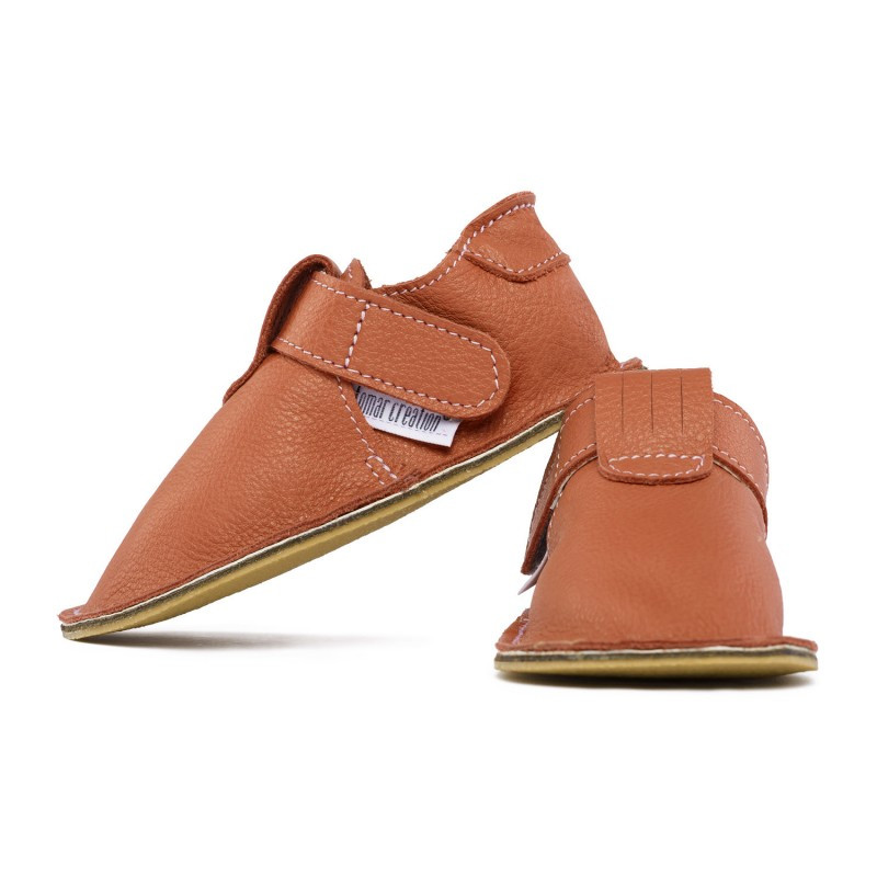 chaussures cuir brandy souples \\"P'tit scratch\\" Uni Barefoot bebe enfant