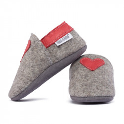 Chaussons en mérinos gris avec coeur rosso fueco