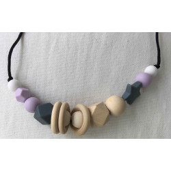 Collier d'allaitement violet avec anneaux