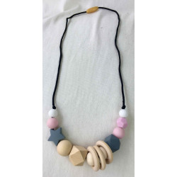 Collier d'allaitement rose avec anneaux