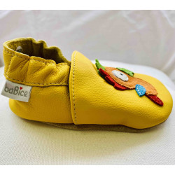 Chausson cuir souple perroquet fond jaune