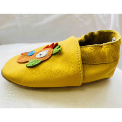 Chausson cuir souple perroquet fond jaune