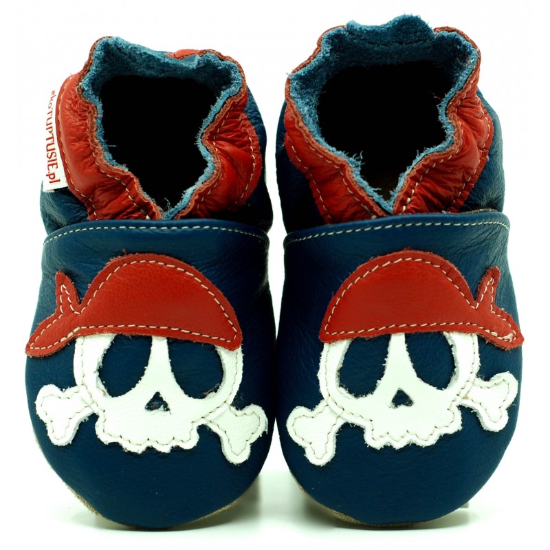 Chaussons cuir souple Pirate fond bleu Chaussons cuir souple Pirate fond bleu