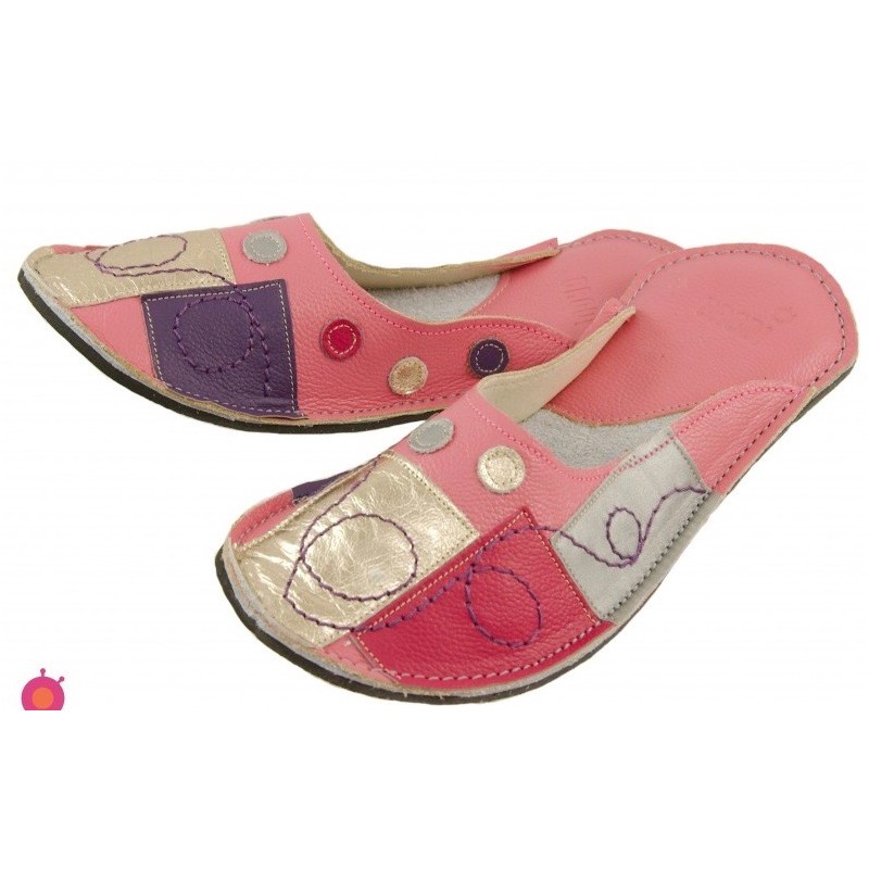 Chaussons cuir adulte Patchwork fond rose Chaussons cuir adulte Patchwork fond rose