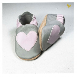 Chausson cuir souple coeur fond gris