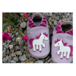 Chausson cuir souple Licorne fond rose